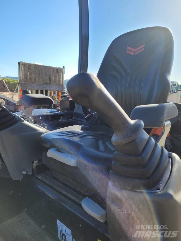 Yanmar Vio 27 Mini rýpadla < 7t