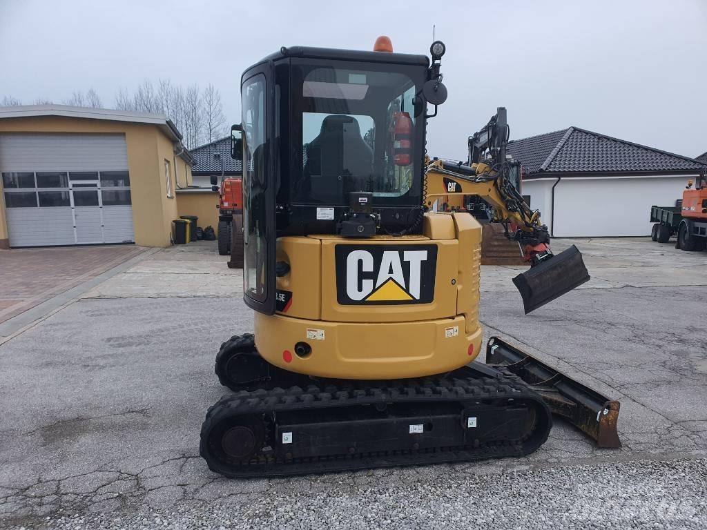 CAT 303.5 E CR Mini rýpadla < 7t