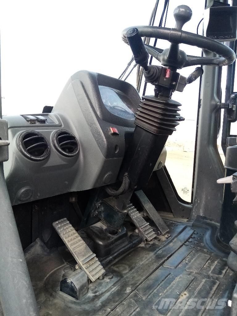 Hyundai HL 757-9 Kolové nakladače