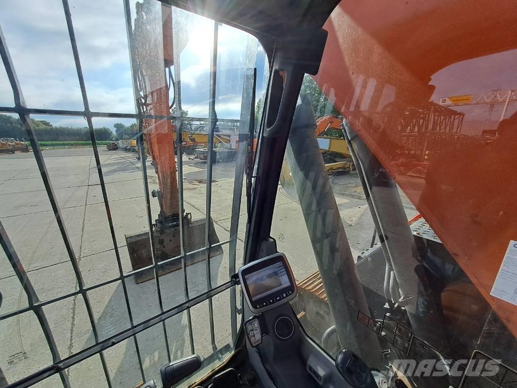 Doosan DX235LCR-5 Pásová rýpadla