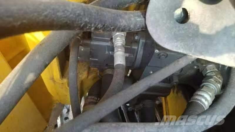 Komatsu PC 78 US Midi rýpadla 7t - 12t