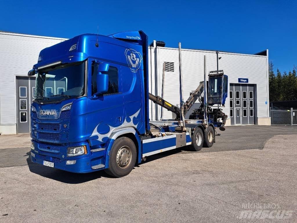 Scania R580B6X4NB Vozy na přepravu kmenů