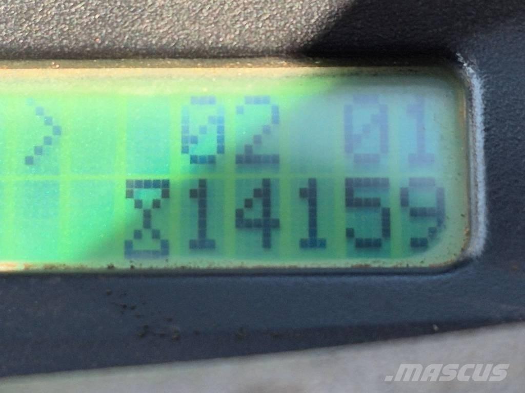 Hyster S 155 FT Další