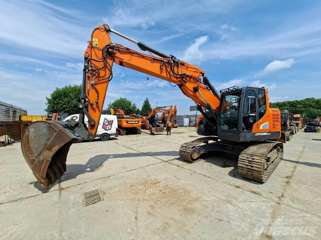 Doosan DX 235 LCR-5 Pásová rýpadla