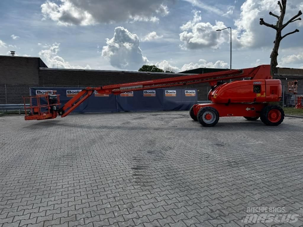 JLG 860SJ Teleskopické plošiny
