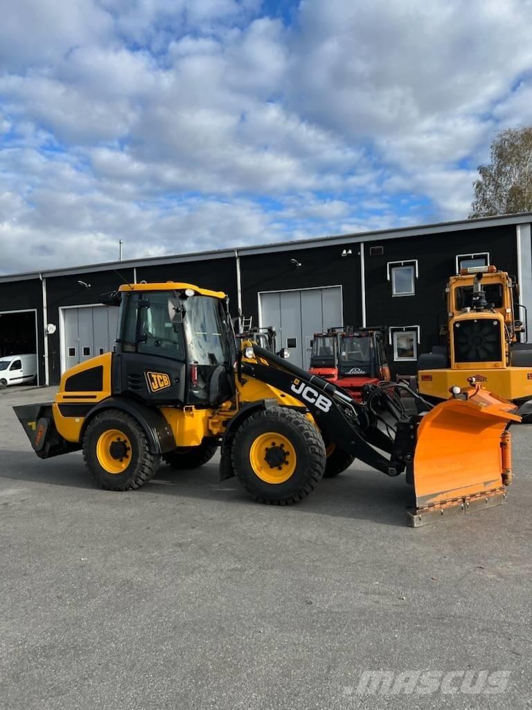 JCB 409 Kolové nakladače