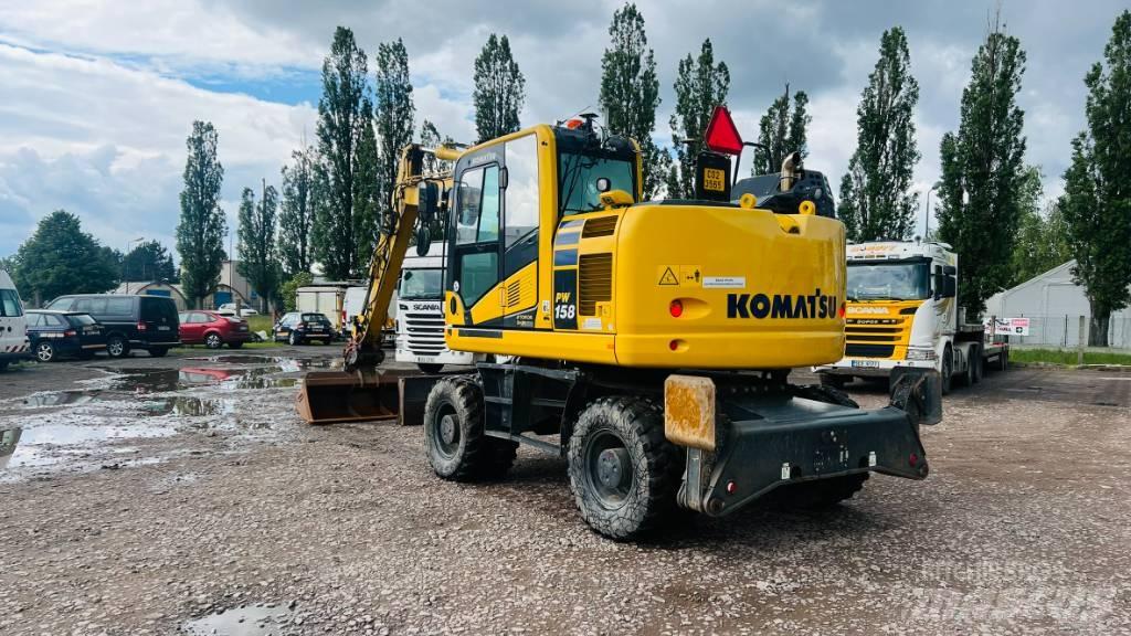 Komatsu PW 158 Kolová rýpadla