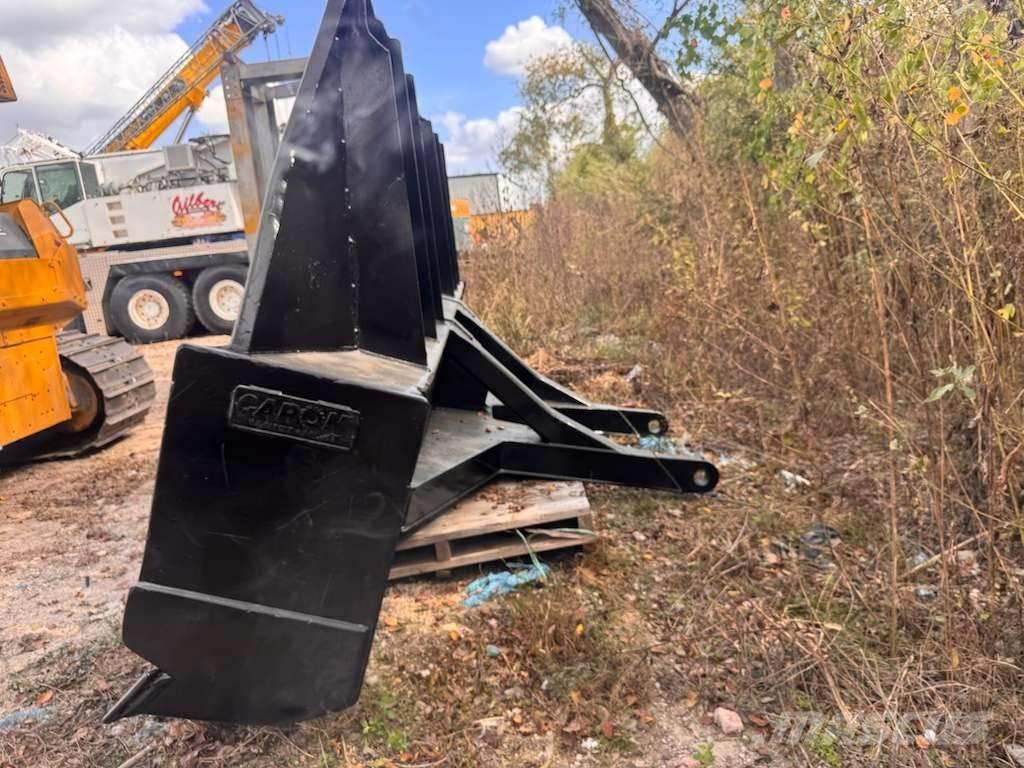 CAT 836 G Skládkové kompaktory