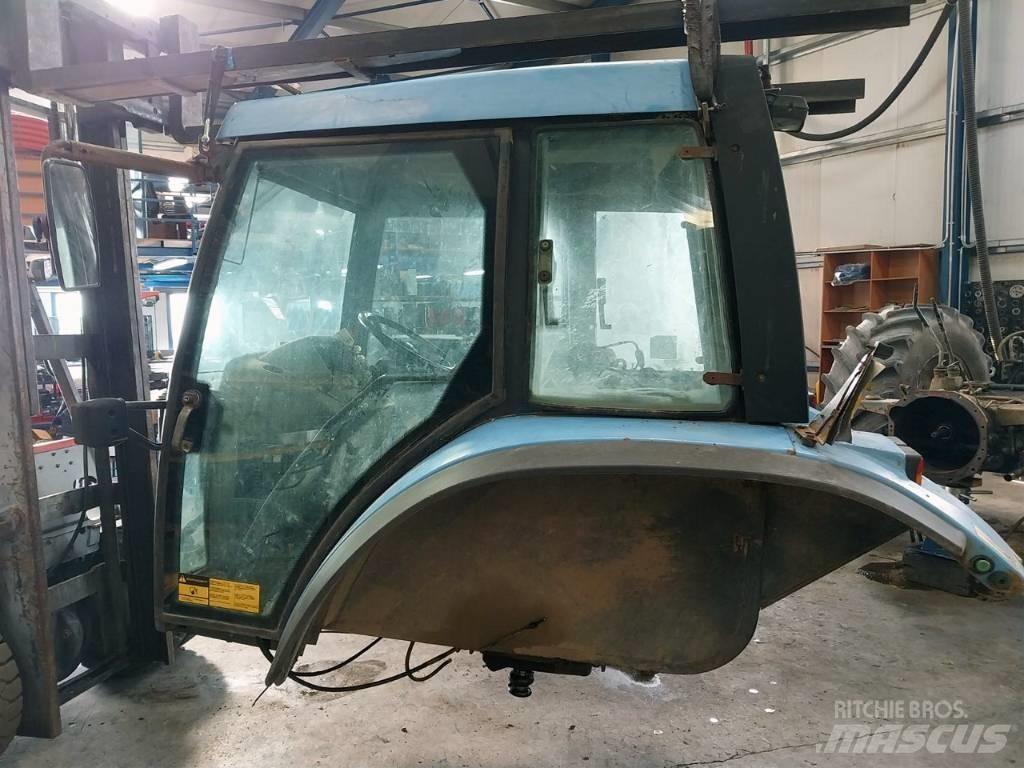 Landini Legend 115 Kabiny a interiér