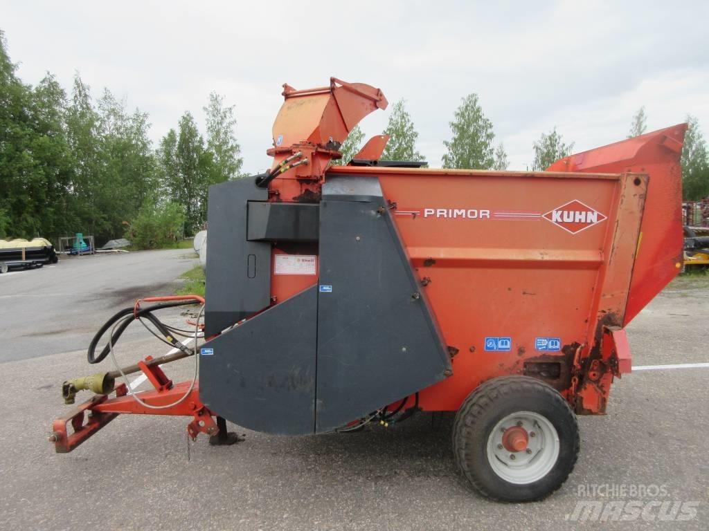 Kuhn Primor 3560 Drtiče a řezače balíků