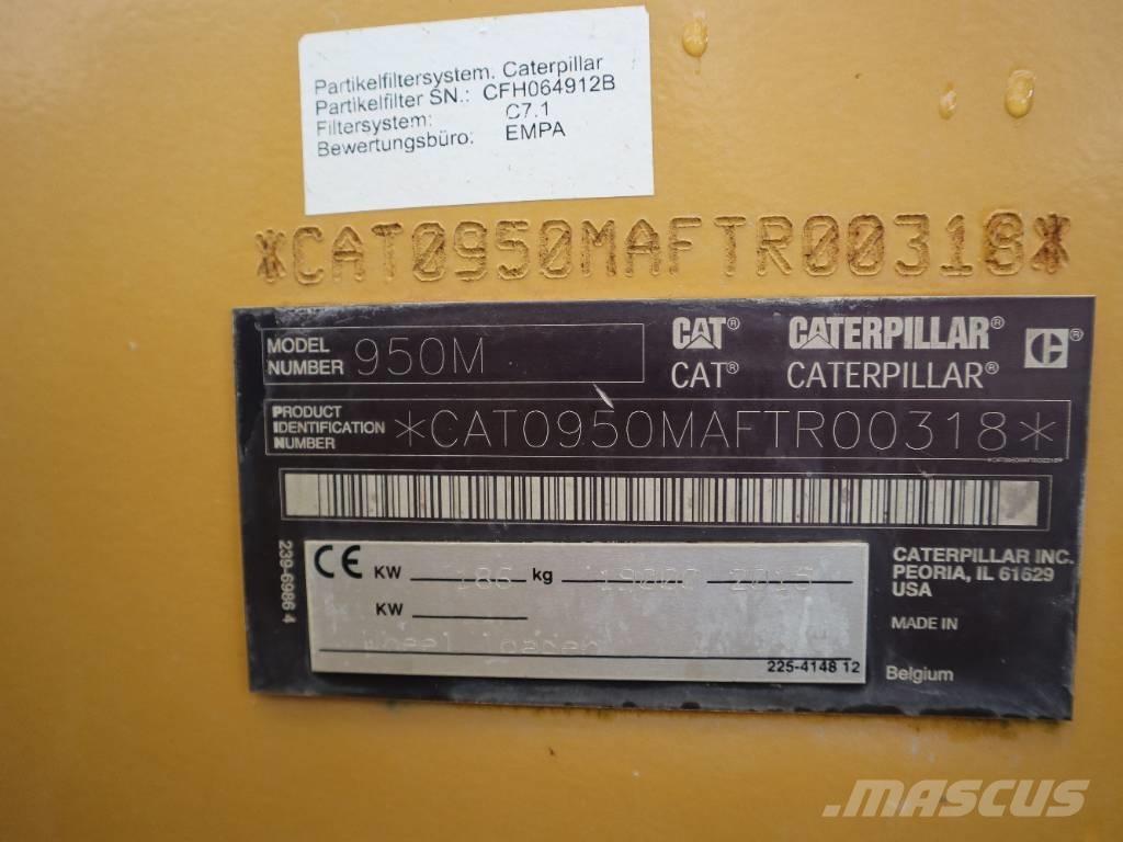 CAT 950M Kolové nakladače