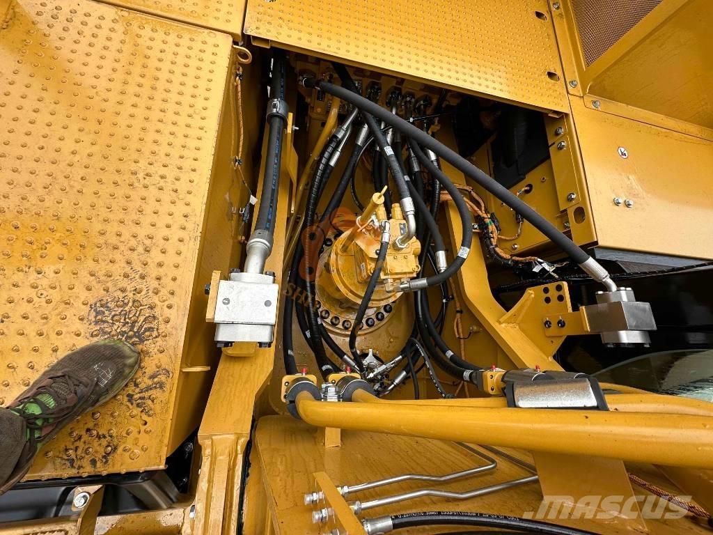 CAT 336 NEXT GEN Pásová rýpadla