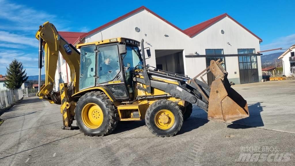 CAT 432 D Rýpadlo-nakladače
