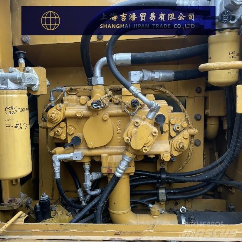 CAT 315 D Midi rýpadla 7t - 12t