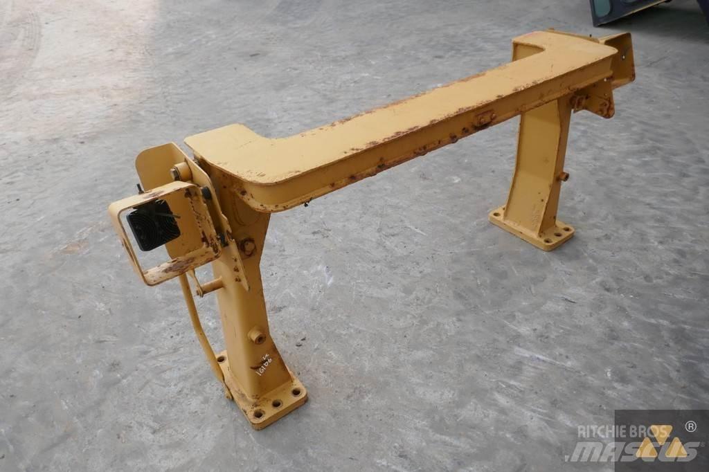 CAT 208-8705 Kabiny a interiér