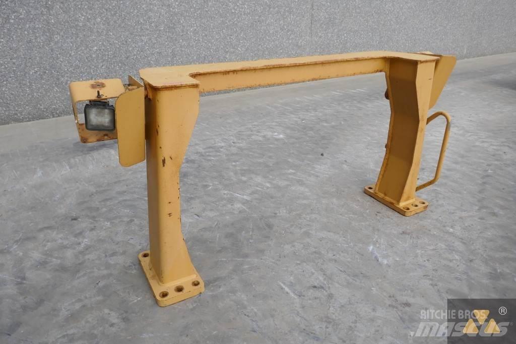 CAT 208-8705 Kabiny a interiér