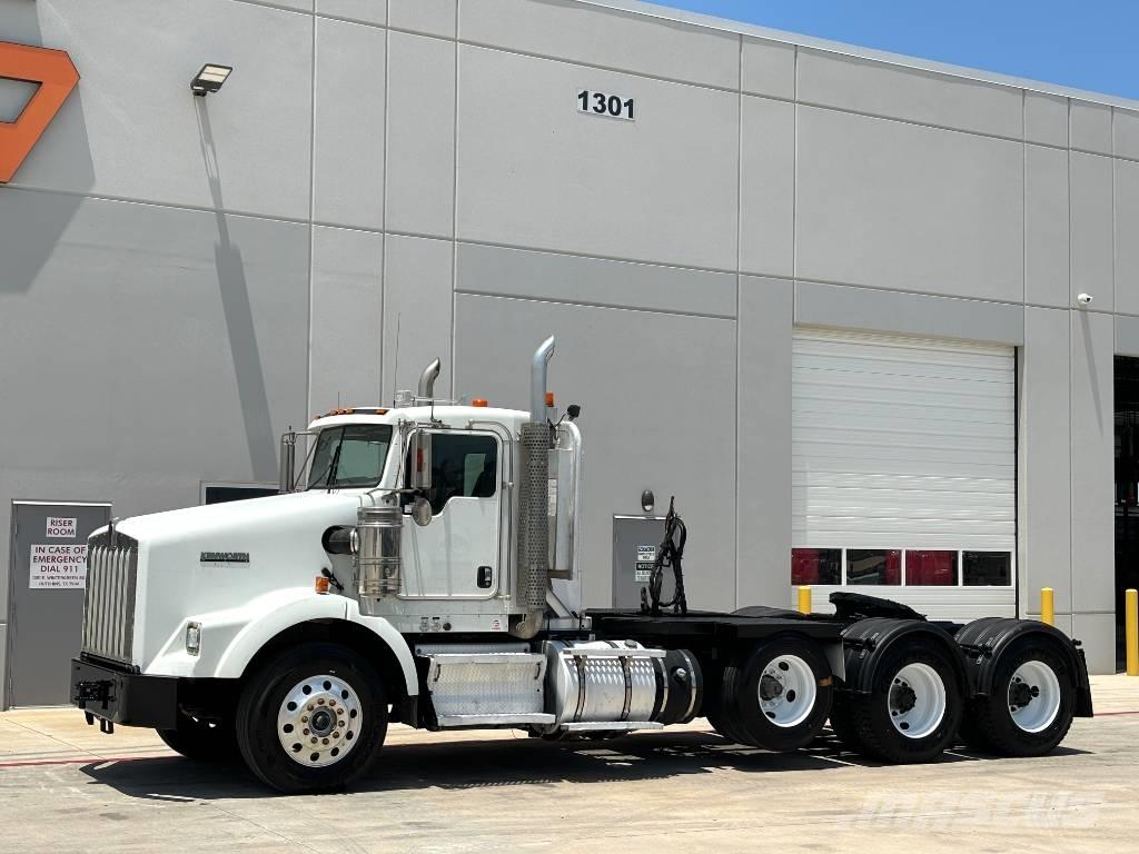 Kenworth T 800 Tahače