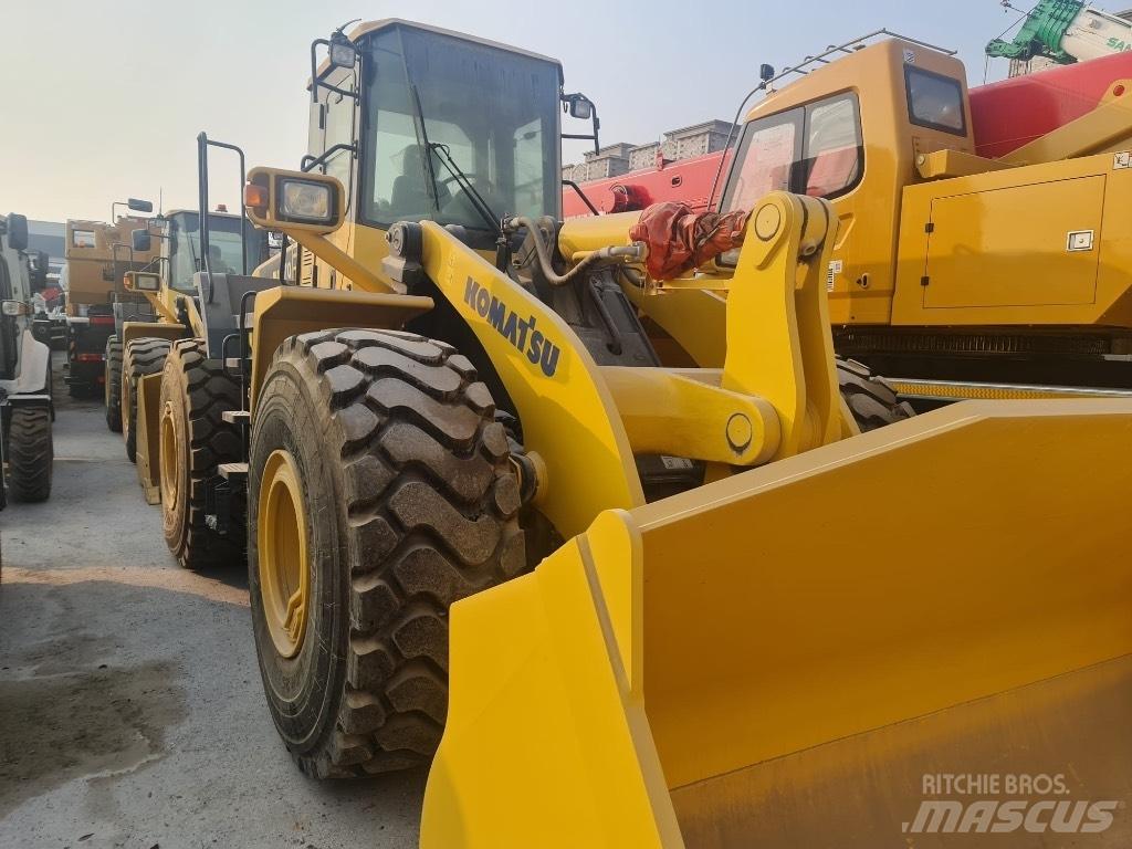 Komatsu WA 470-5 Kolové nakladače