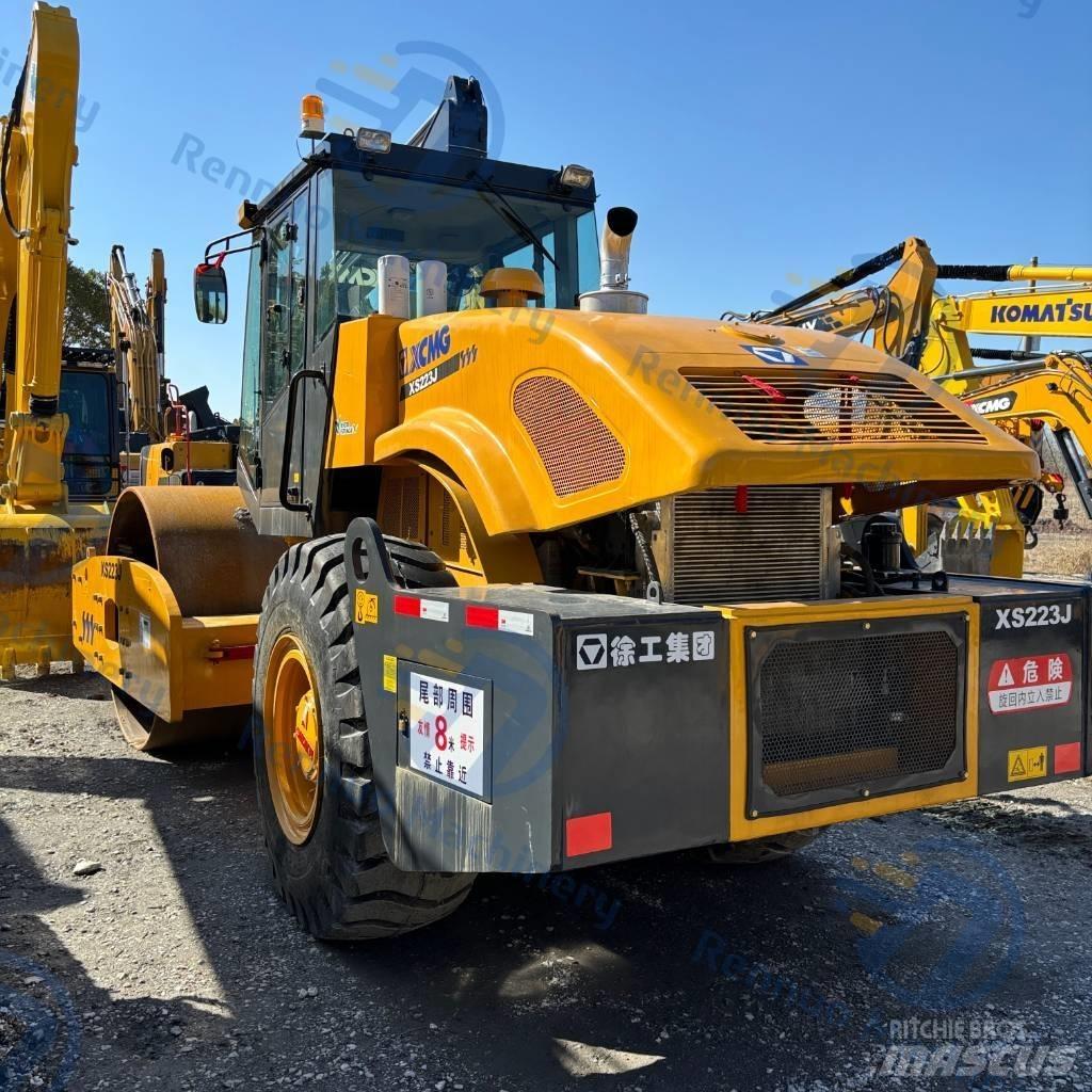 XCMG XS223J Tahačové válce