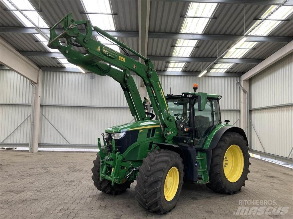 John Deere 6R 155 Traktory