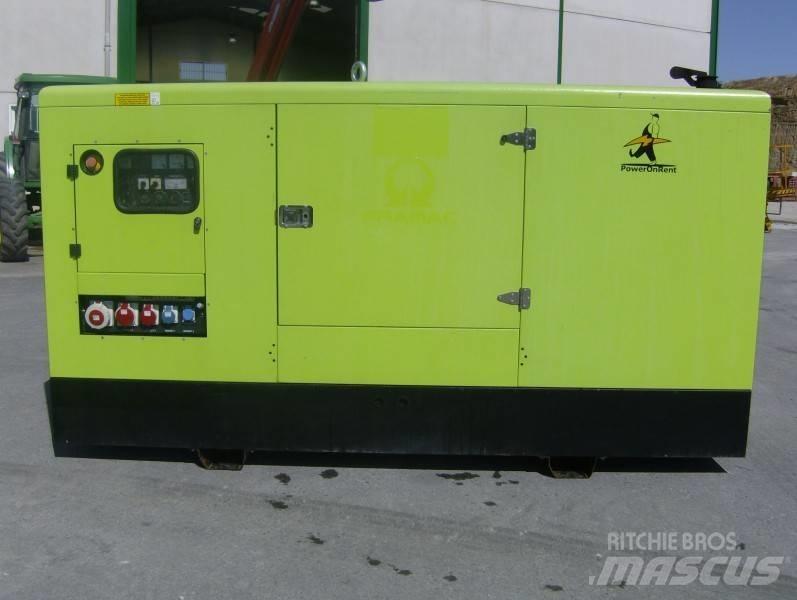 Pramac GSW110 Osvětlovací stožáry