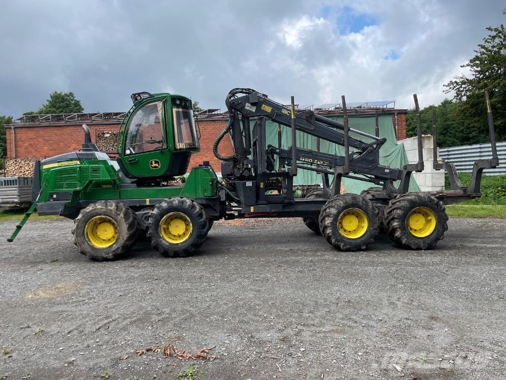 John Deere 1210 G Vyvážecí traktory