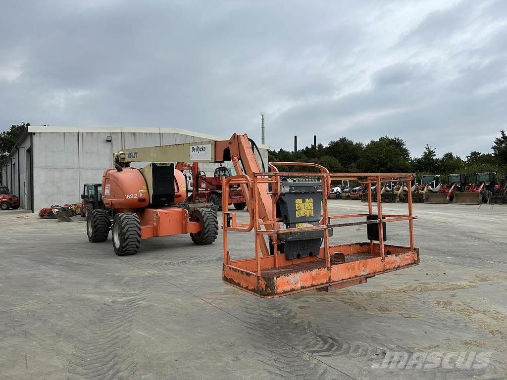 JLG 800AJ Kloubové plošiny