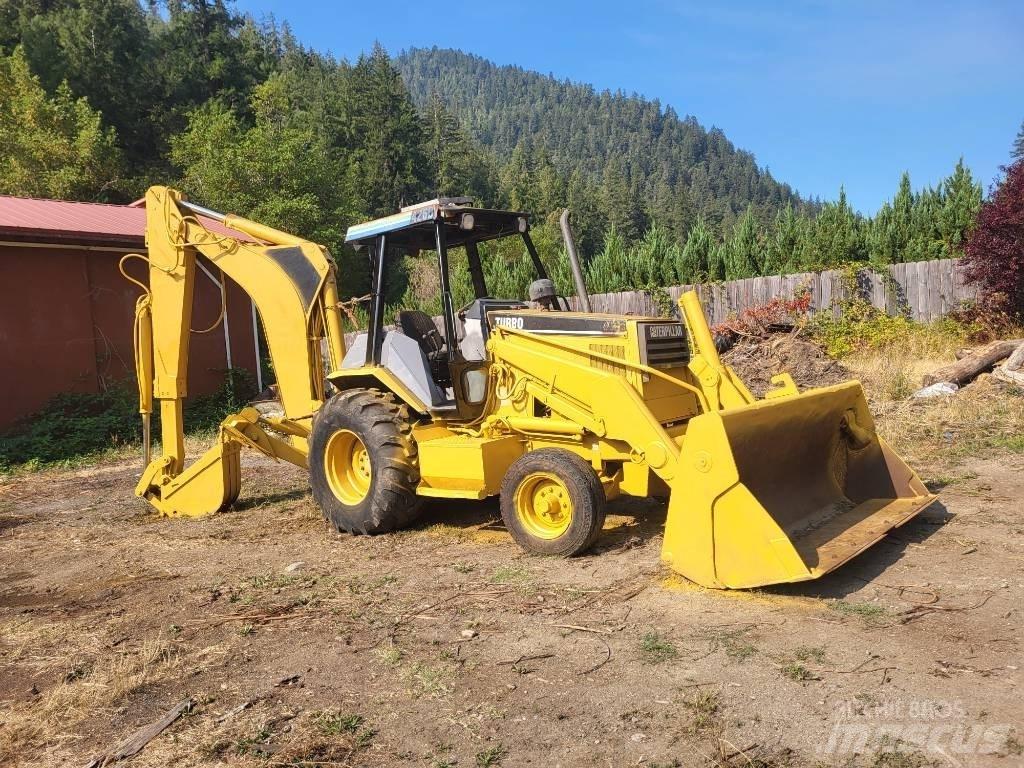CAT 426B Rýpadlo-nakladače