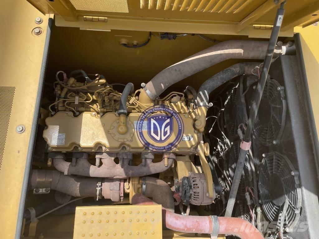 CAT 330 Midi rýpadla 7t - 12t