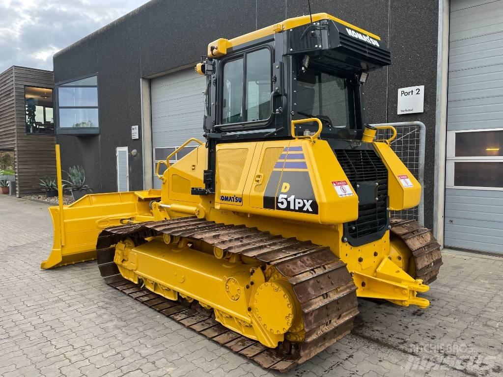 Komatsu D51PX-22 Pásové dozery