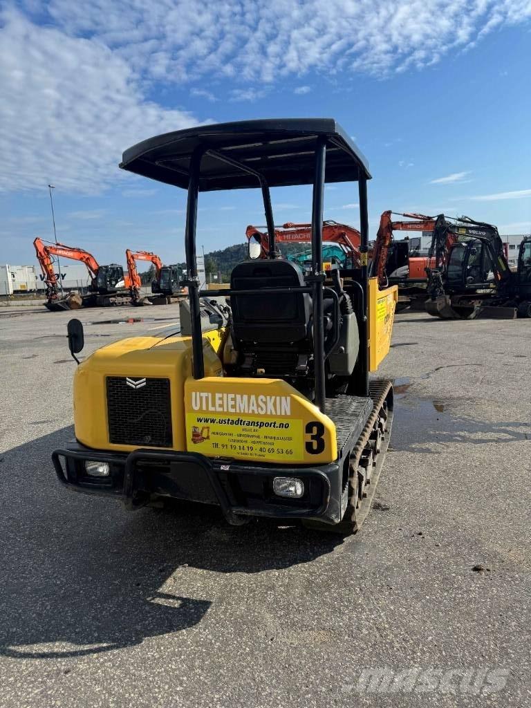 Yanmar C30R-3TV Pásové dempry