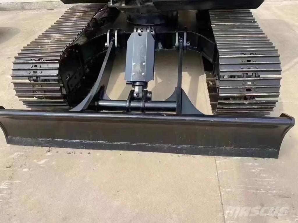 Sany SY 95 C Midi rýpadla 7t - 12t