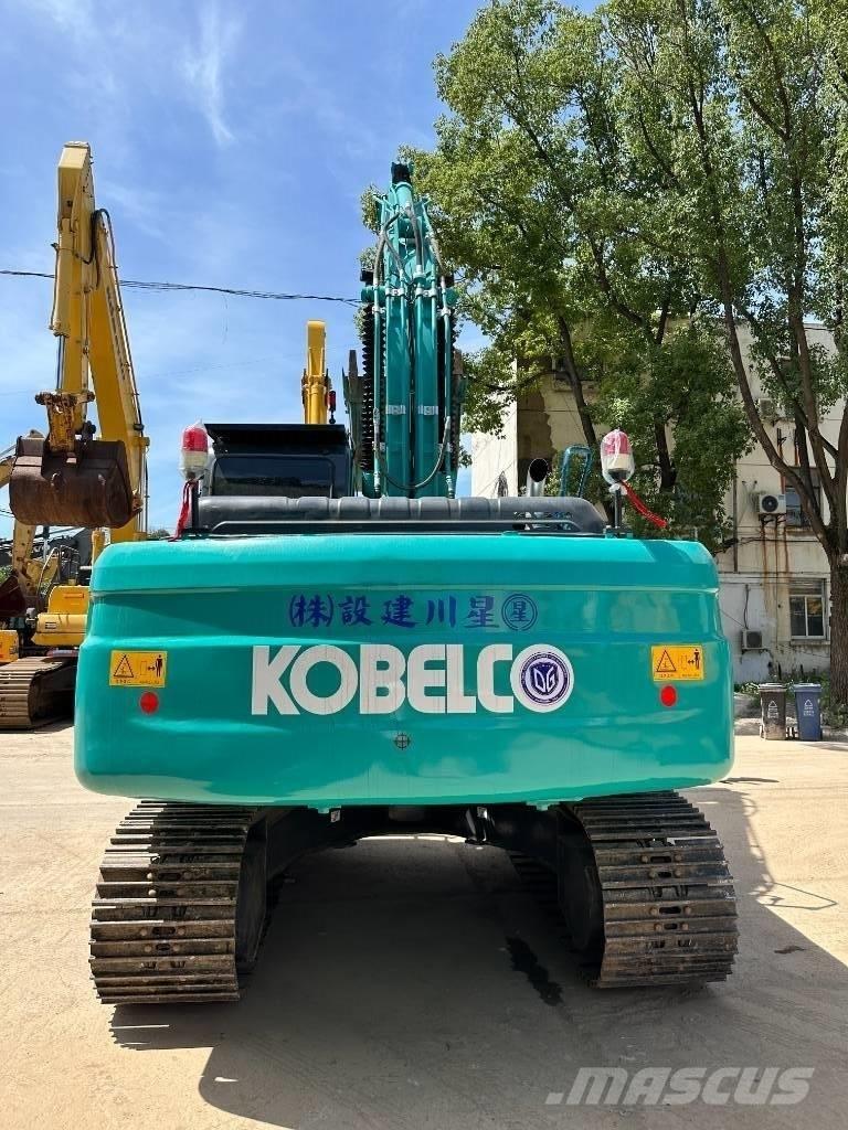 Kobelco SK 200 Pásová rýpadla