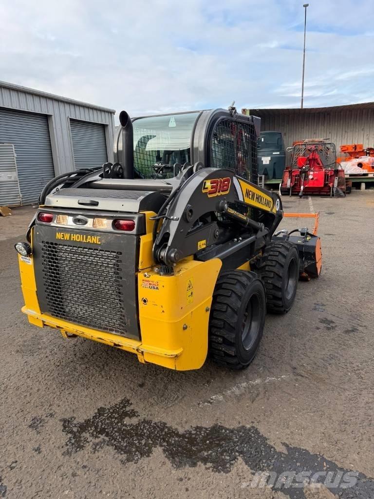 New Holland L 318 Mininakladače