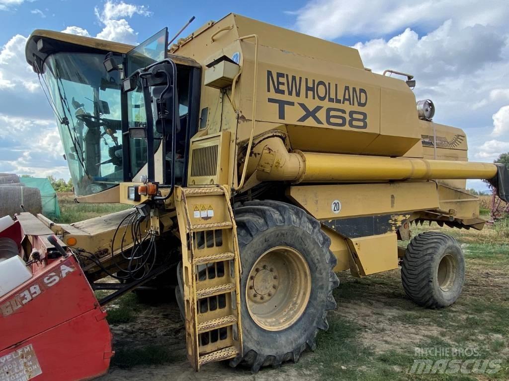 New Holland TX 68 Sklízecí mlátičky