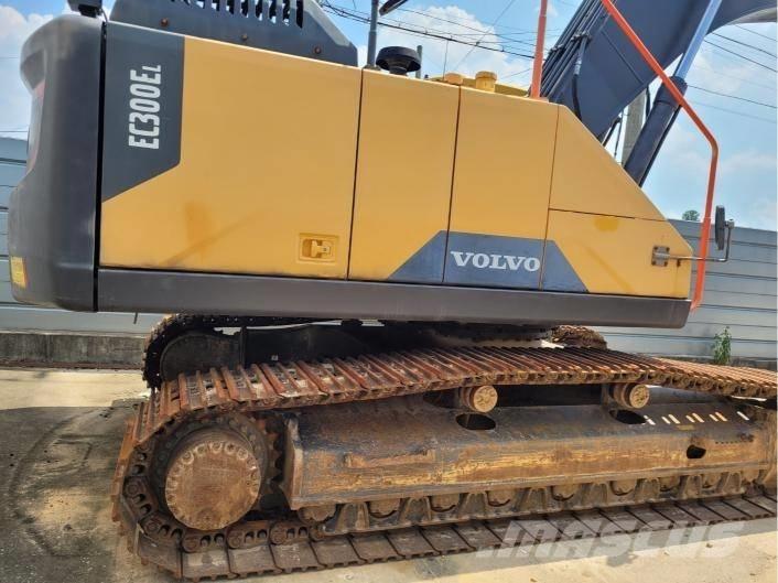 Volvo EC 300 EL Pásová rýpadla