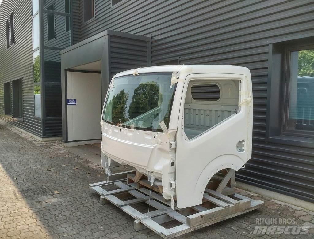 Renault Maxity Kabiny a interiér