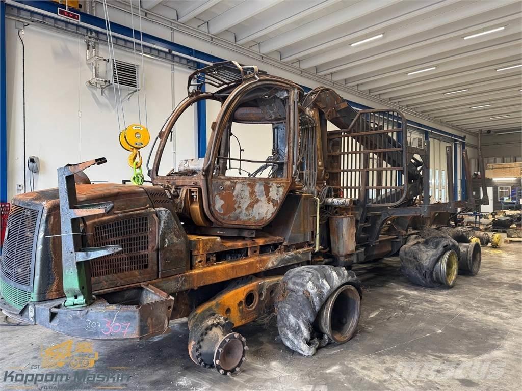 John Deere 1010E Vyvážecí traktory