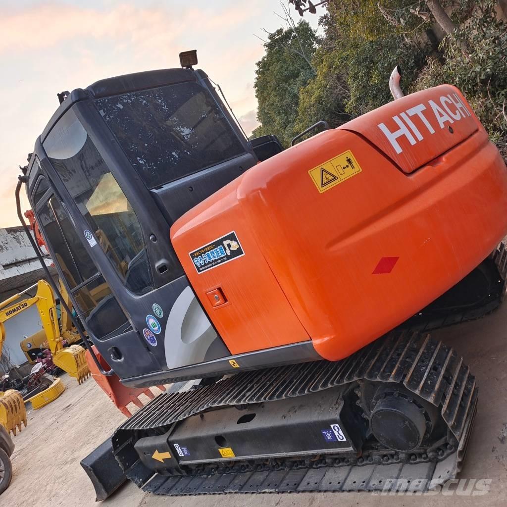 Hitachi ZX 70 Pásová rýpadla