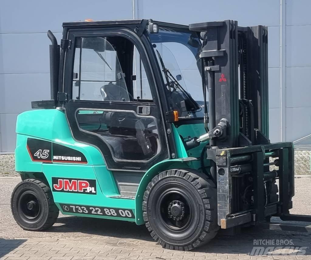 Mitsubishi FD45NT Dieselové vozíky