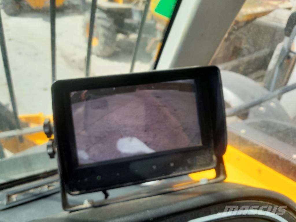 JCB 540-140 Hi-Viz Teleskopické nakladače pro zemědělství