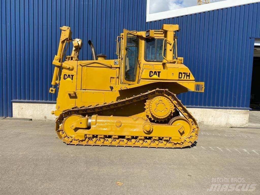 CAT D 7 H Pásové dozery