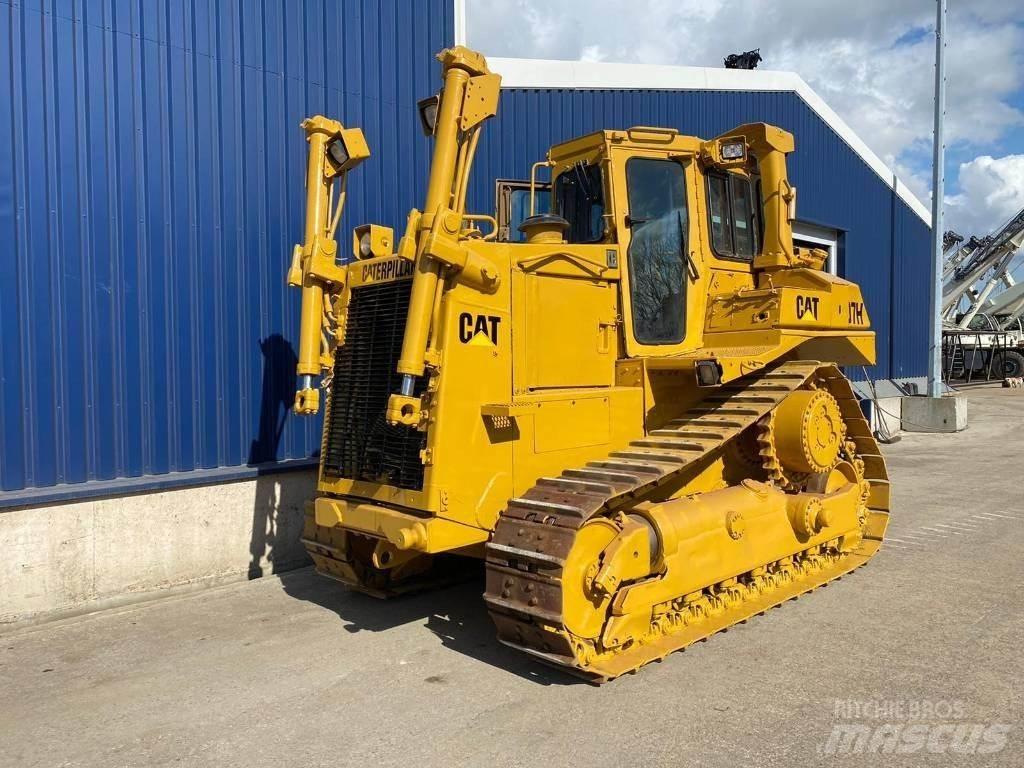CAT D 7 H Pásové dozery