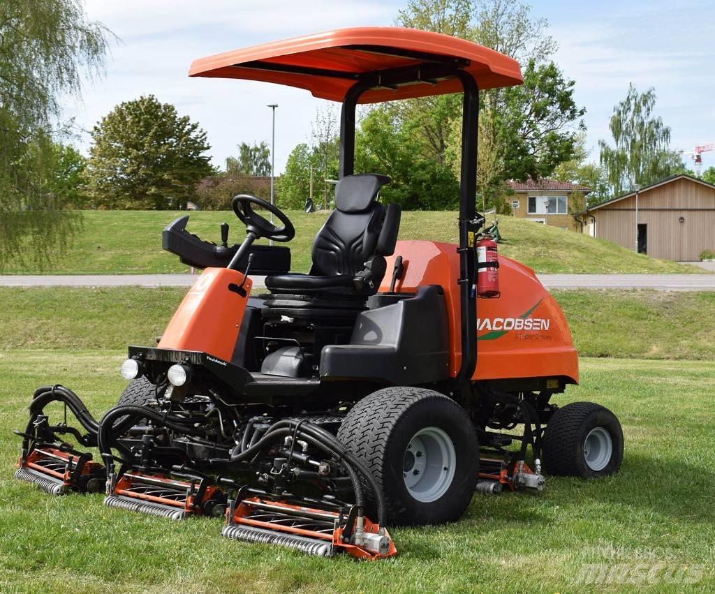 Jacobsen LF550 Sekačky fervejí
