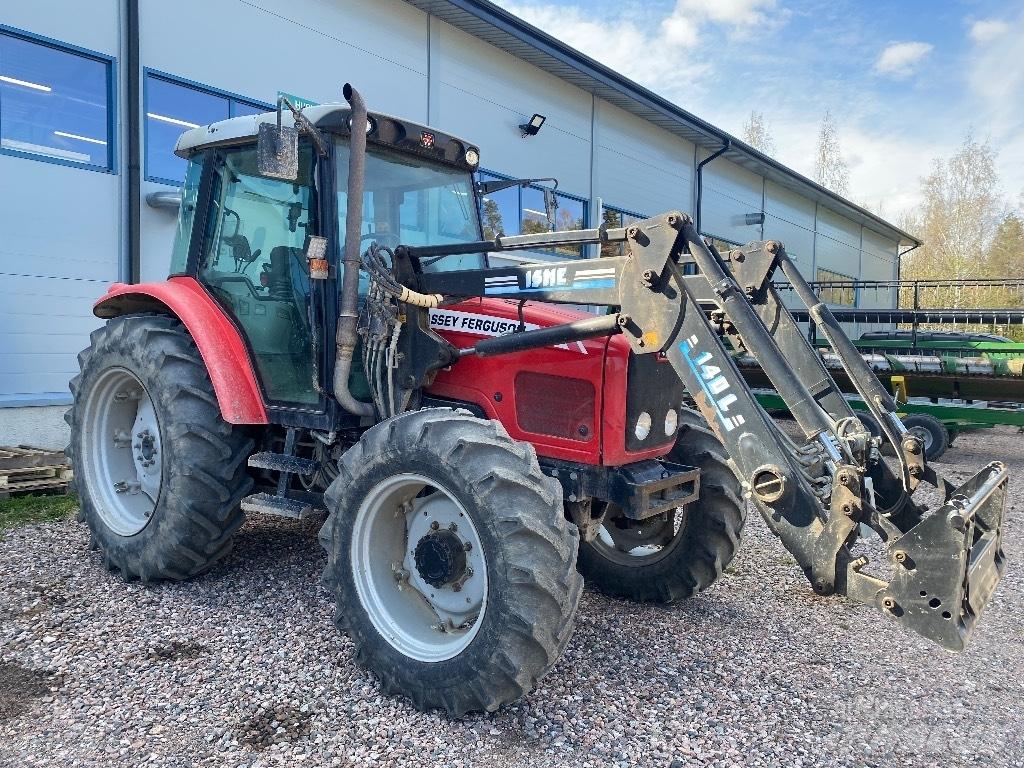Massey Ferguson 5455 Traktory