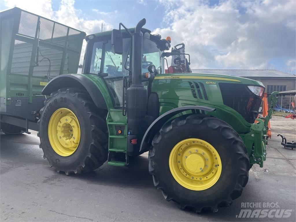 John Deere 6175 M Traktory