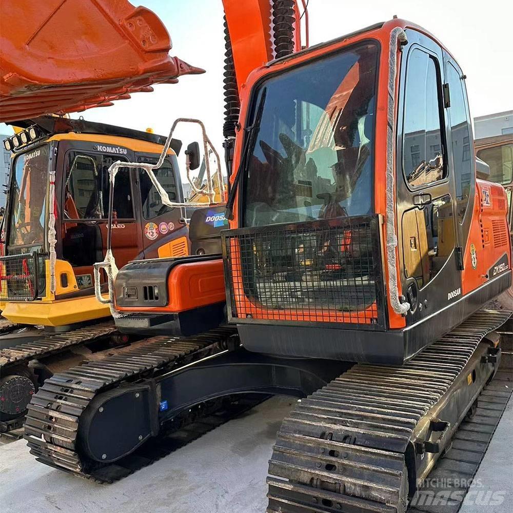 Doosan DX150LC-9C Pásová rýpadla