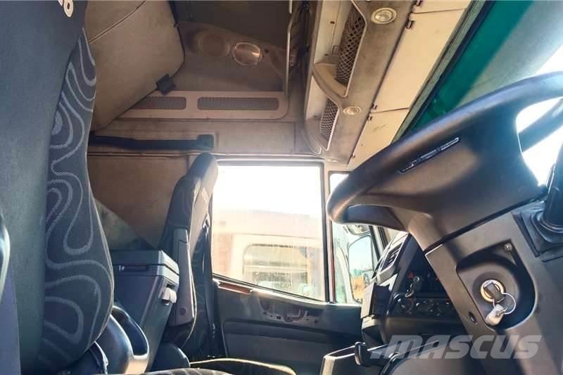 Iveco Stralis 460 Další