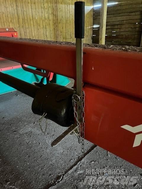 Kverneland 4232 CT Kondicionér žacího stroje
