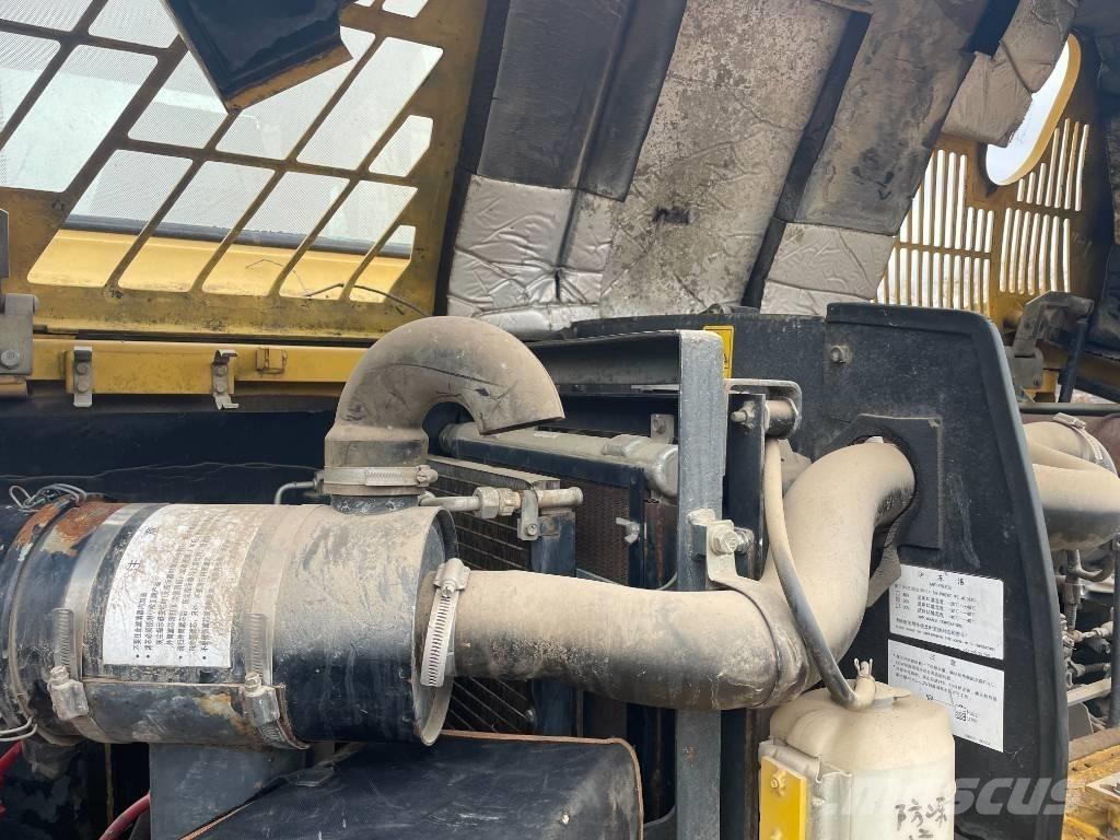 Komatsu PC 60 Pásová rýpadla